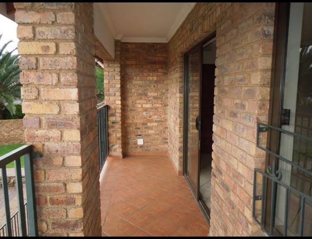 3 BEDROOM TOWNHOUSE FOR SALE IN EASTLEIGH
